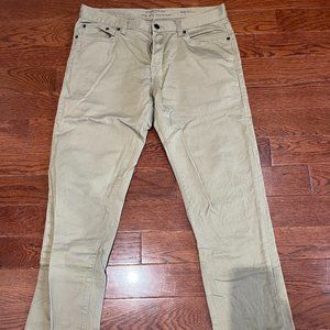 Banana Republic Men's Travel Jeans